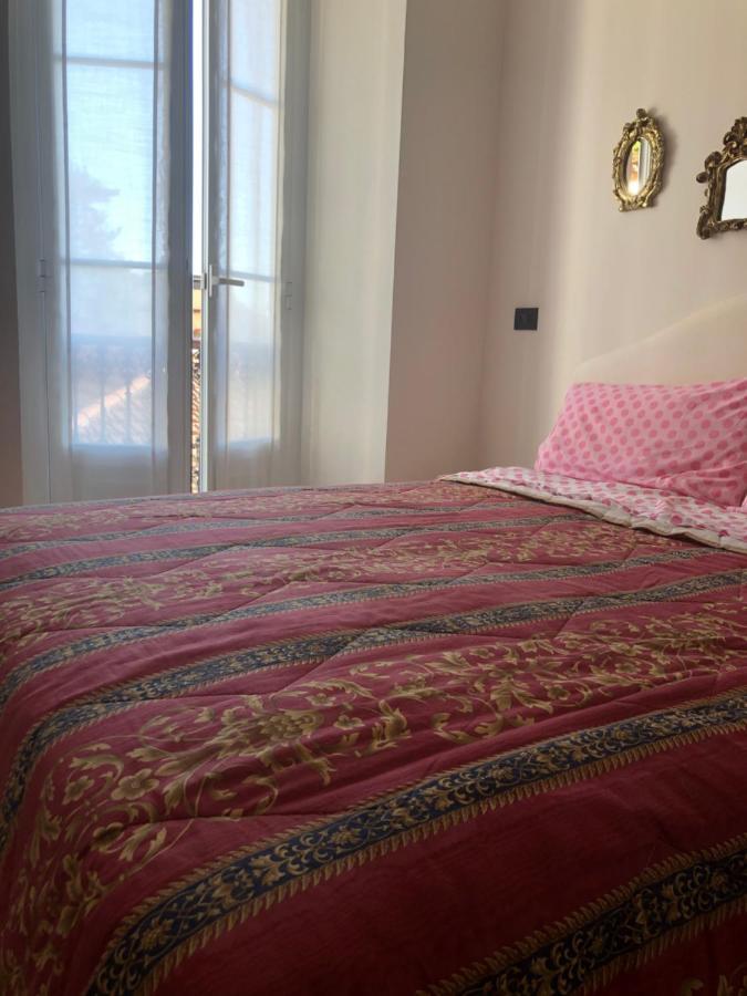 Casa Vacanza In Costa Azzurra Apartman Menton Kültér fotó